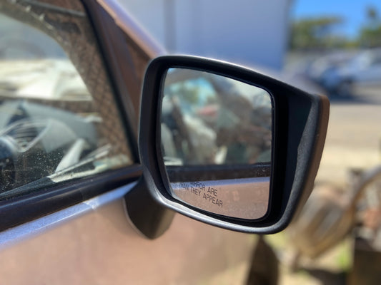 Espejo Retrovisor Derecho Nissan Versa Note 2019