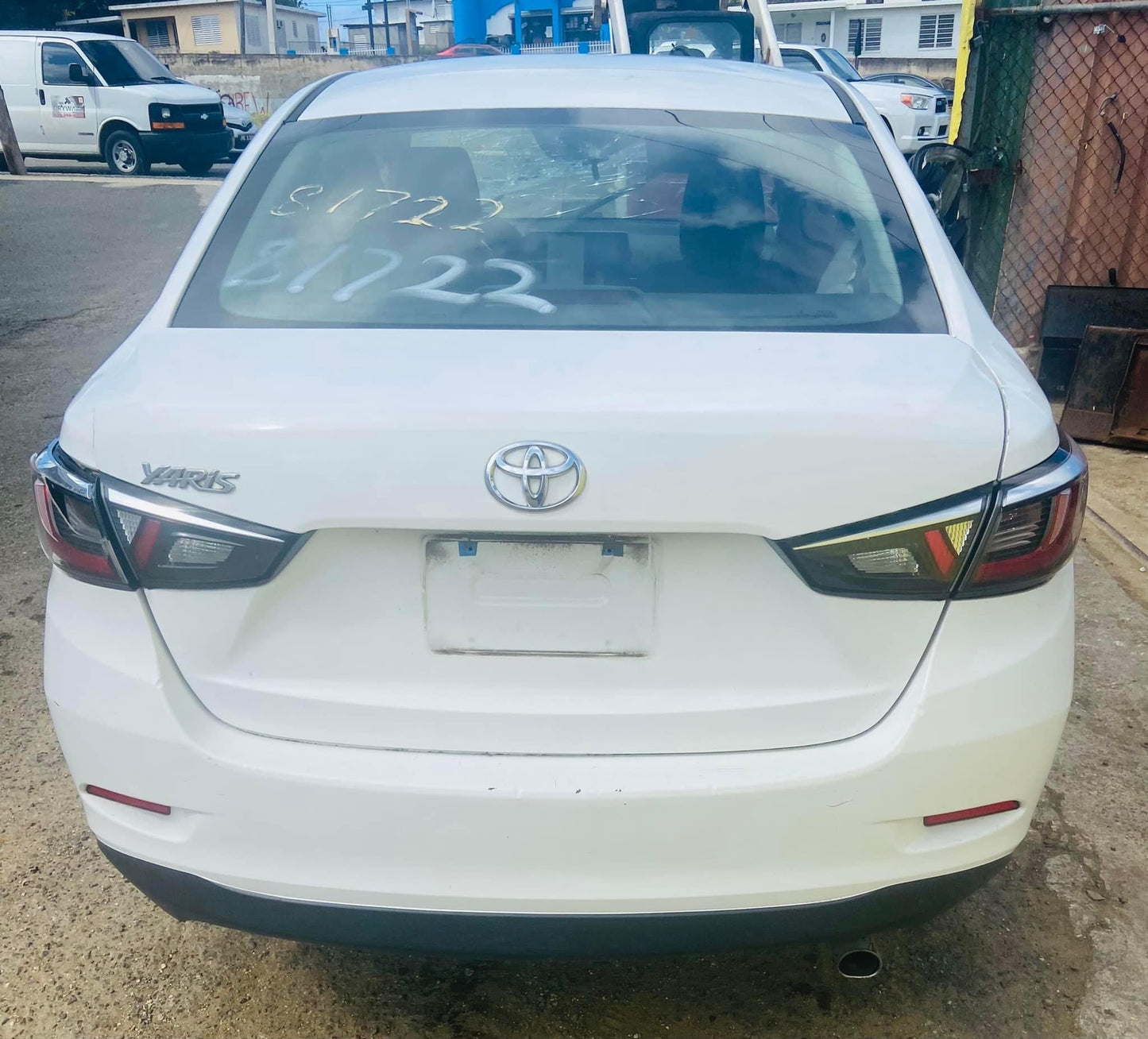 Bumper Trasero Toyota Yaris 2017