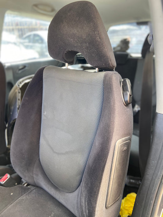 Asiento Izquierdo Delantero Honda Fit 2007