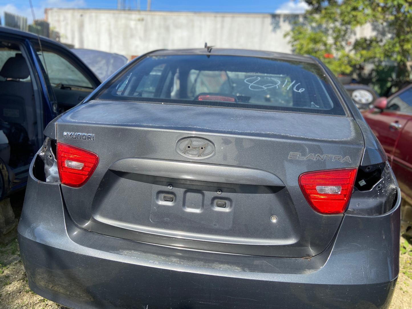 Tapa Baul Hyundai Elantra 2007