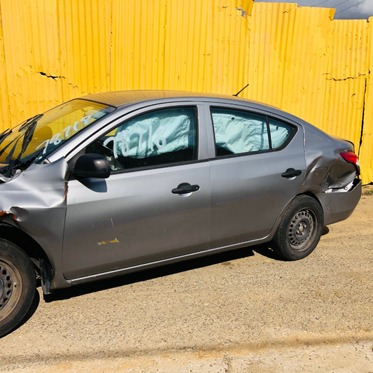 Bolsa de Aire Capota Derecha Nissan Versa 2014