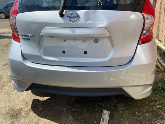 Bumper Trasero Nissan Versa Note 2019