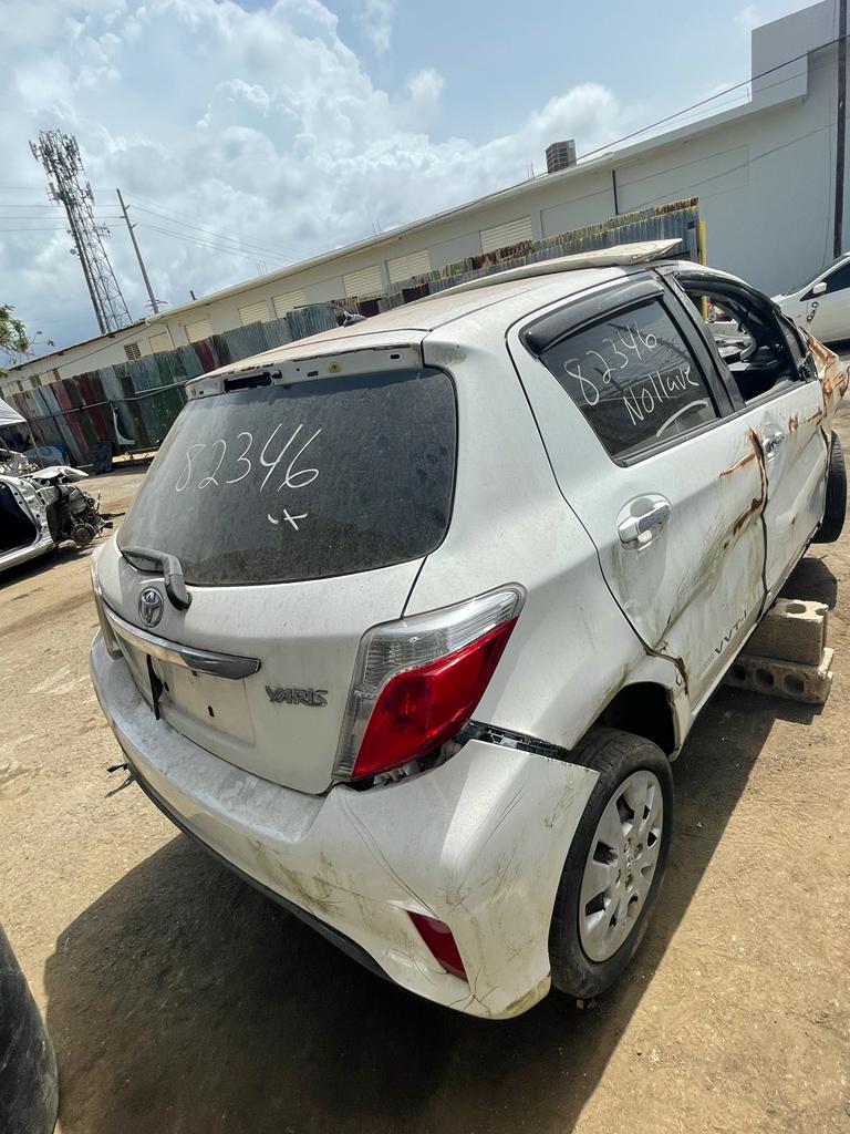 Puerta Izquierda Trasera Toyota Yaris 2012