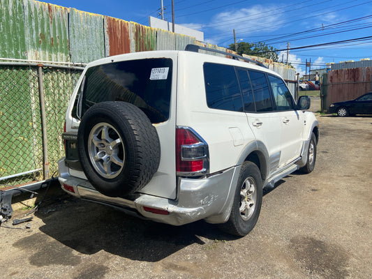 Foco Derecho Trasero Mitsubishi Montero 2001